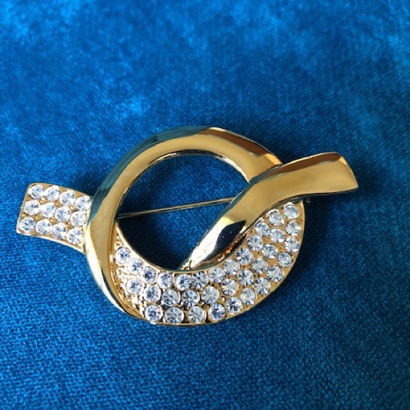 Park Lane Vintage Gold Tone Crystal Brooch. - Picture 2 of 6